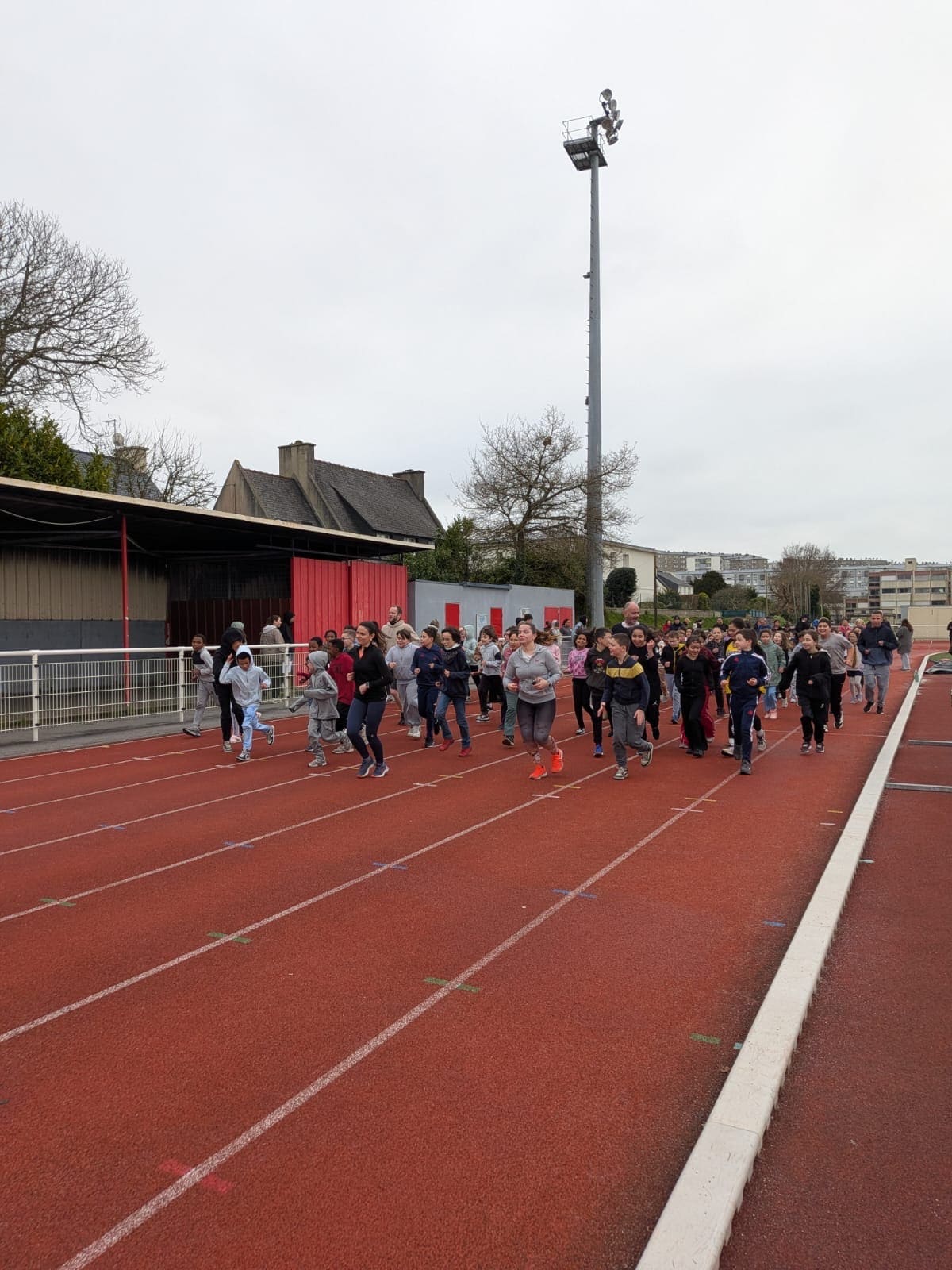 06 LA CROIX ROUGE PRIMAIRE