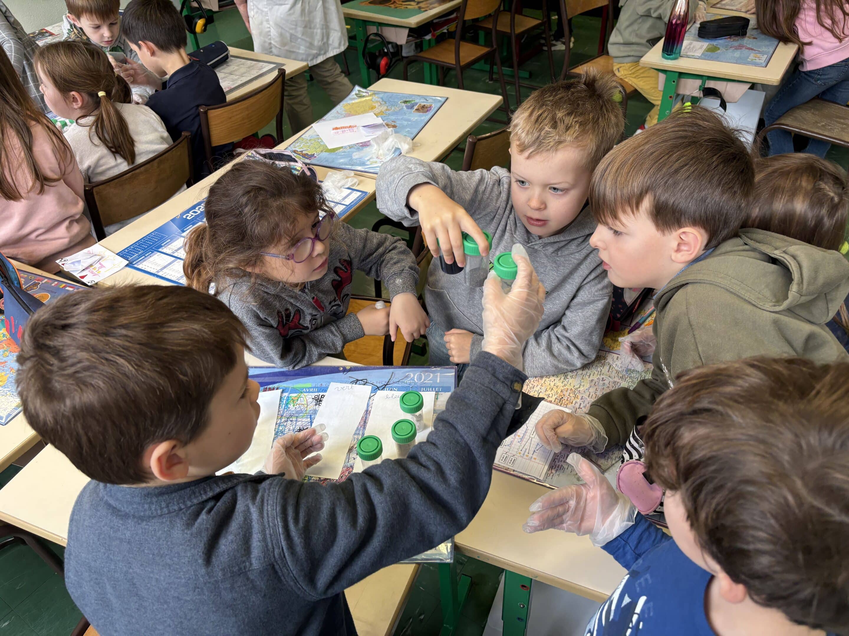 10 LA CROIX ROUGE PRIMAIRE