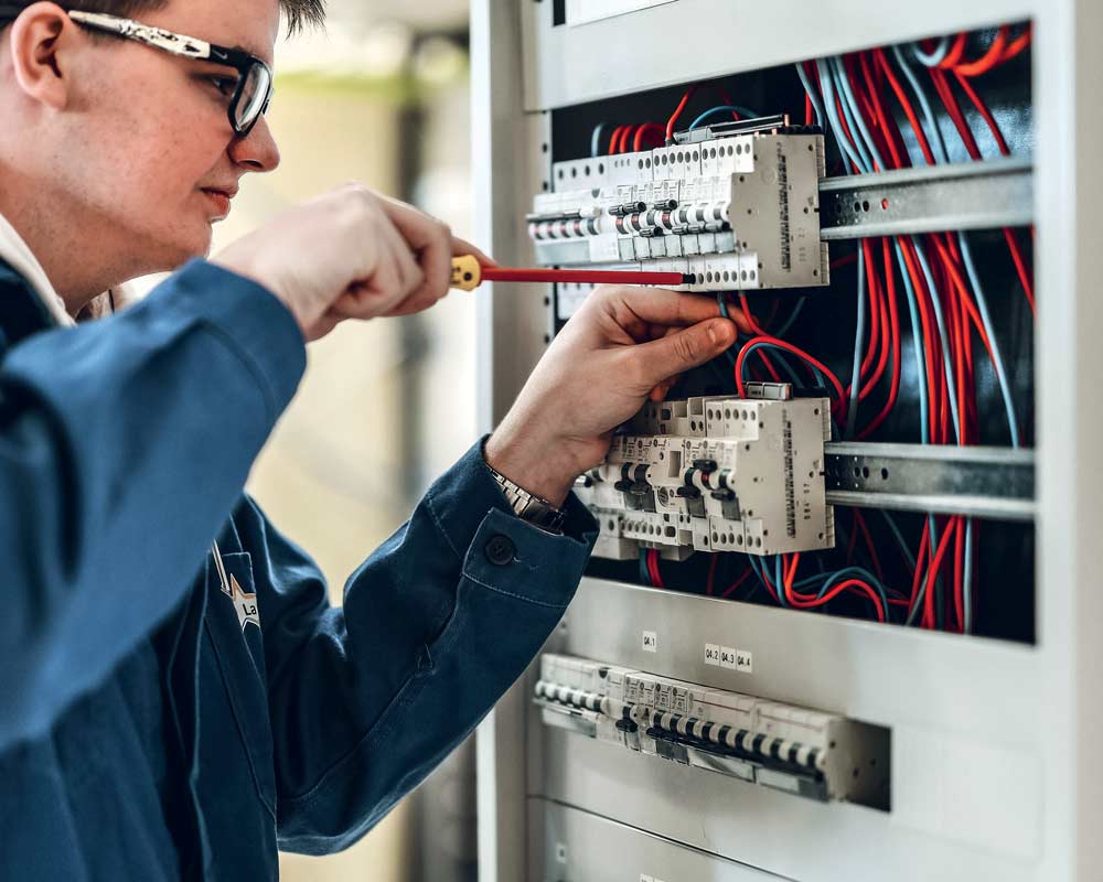 la croix rouge bac pro metiers de eclectricite vis