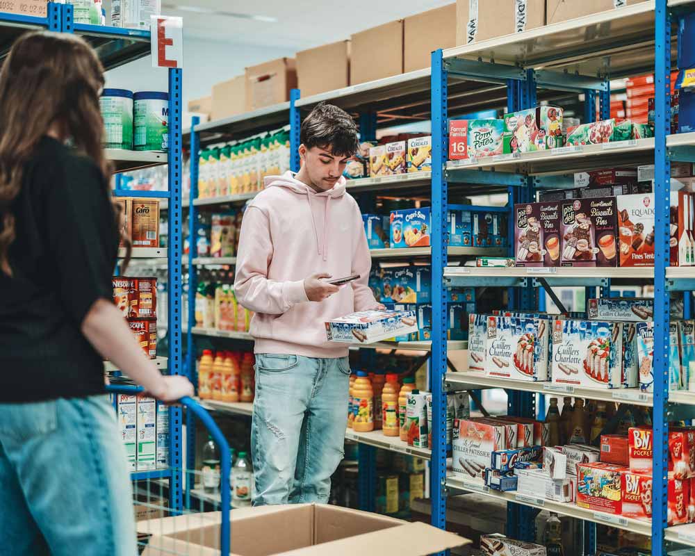 la croix rouge bac pro metiers de la logistique situation mise en rayon