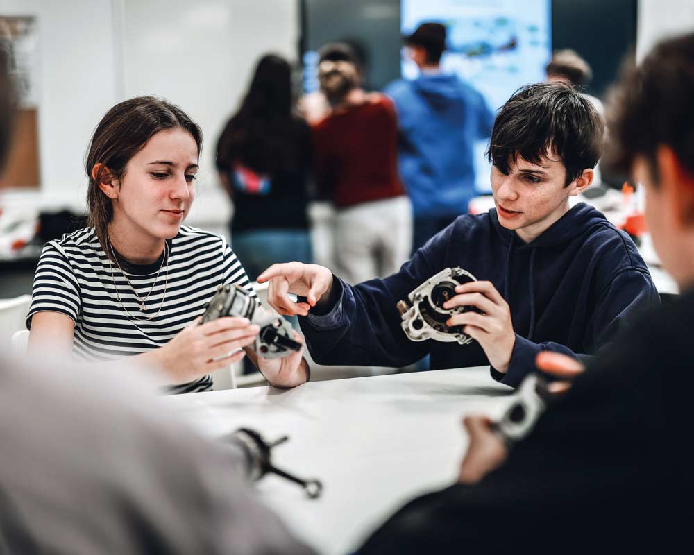 la croix rouge initiation bia eleves demontage moteur
