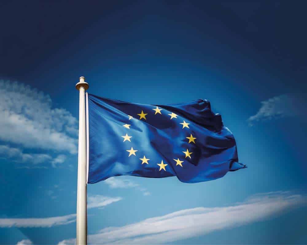 sections europeenes la croix rouge drapeau